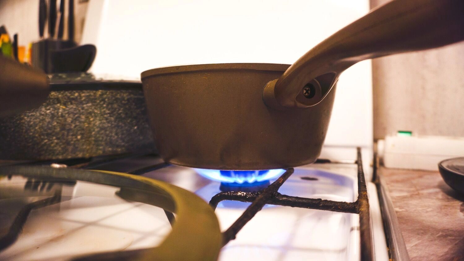 Приготовление пищи на плите