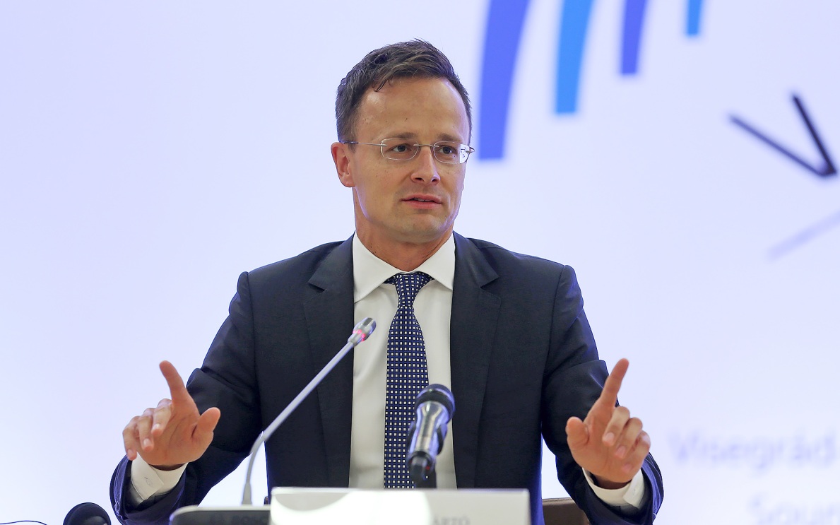 Венгрия остановила поставки дизельного топлива Украине из-за блокады 