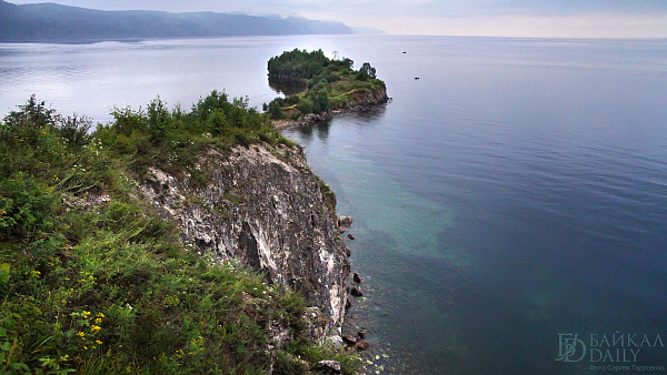 Ольхон порт ольхон. Байкальские пейзажи. Порт ольхон зимой. Пейзаж байкала. Озеро байкал нейросеть.