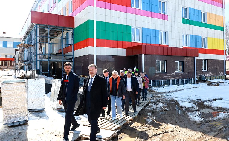 Сенаторы посетили ГБУ Республики Марий Эл «Детская республиканская клиническая больница»