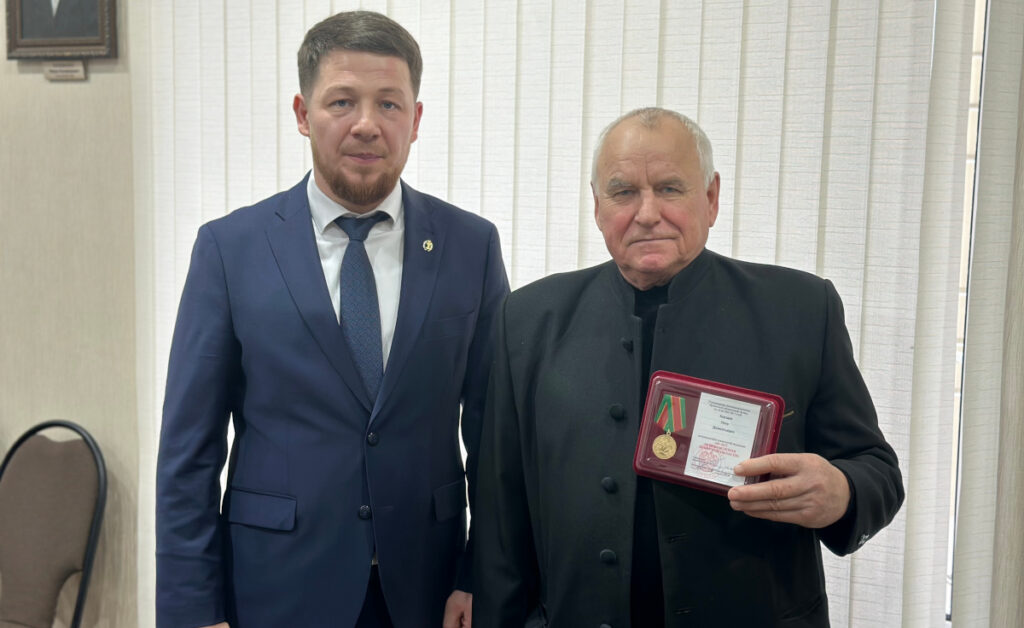 Два брянских юриста удостоены звания «Почетный адвокат России»