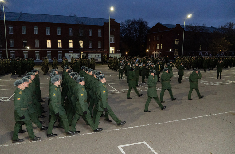 В Пензе представители Росгвардии приняли участие в праздновании Дня ракетных войск и артиллерии
