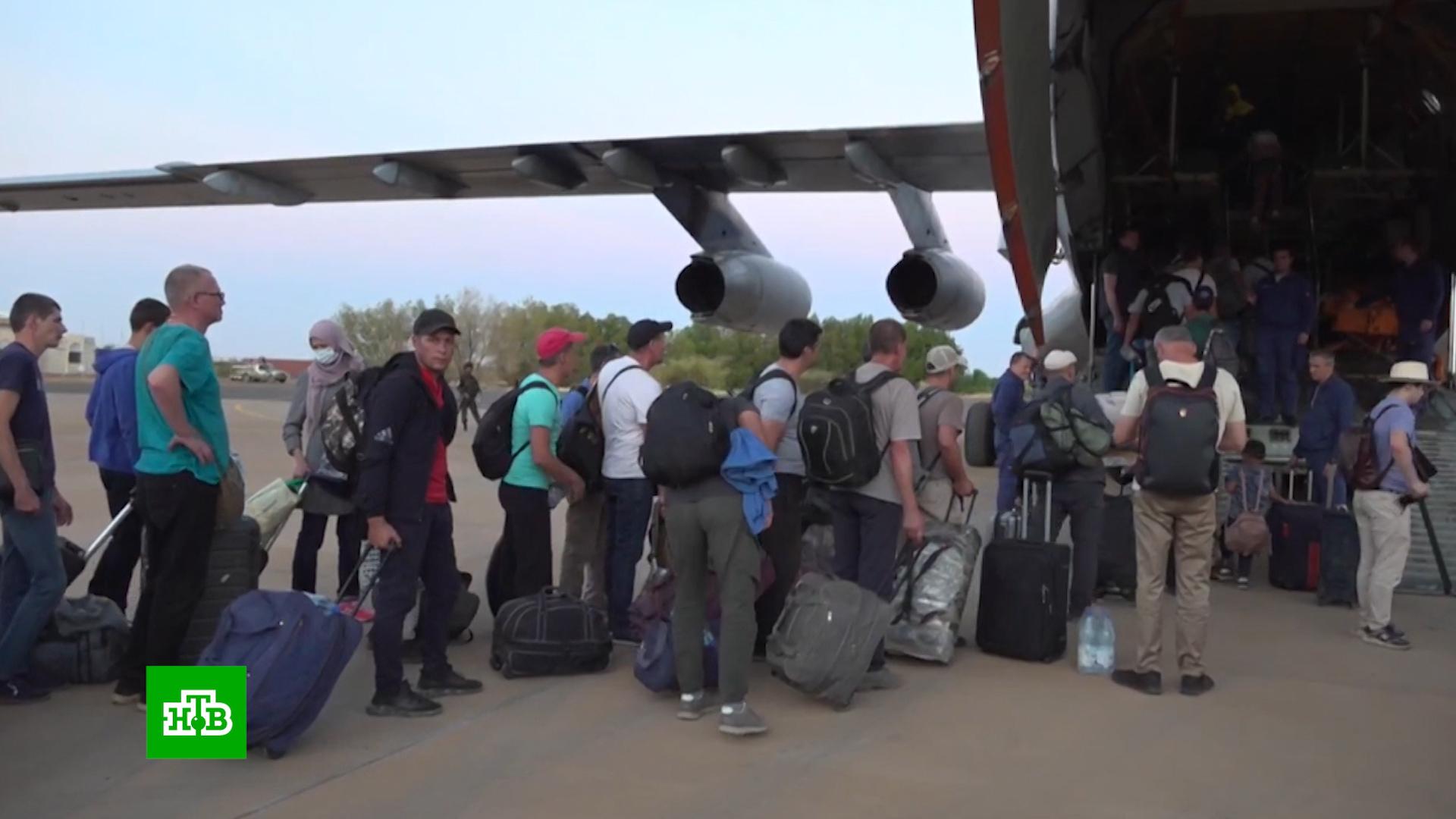 Изображение 200x200. Ава 100x100. Аватары 100 на 100. 200x200 пикселей. Зеленые персонажи.