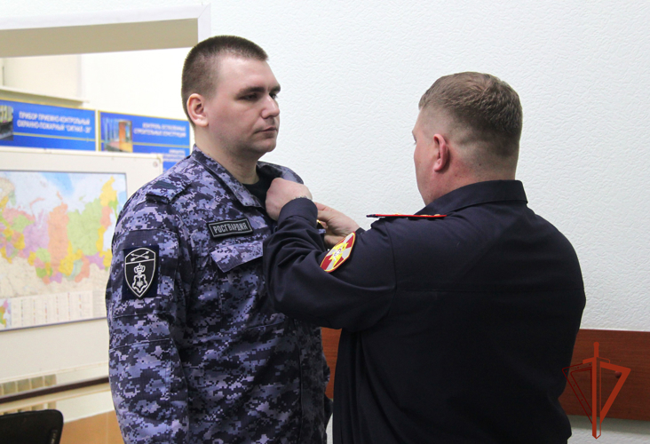 В Новосибирске Железнодорожный отдел вневедомственной охраны Росгвардии отметил 65-летие со дня образования 