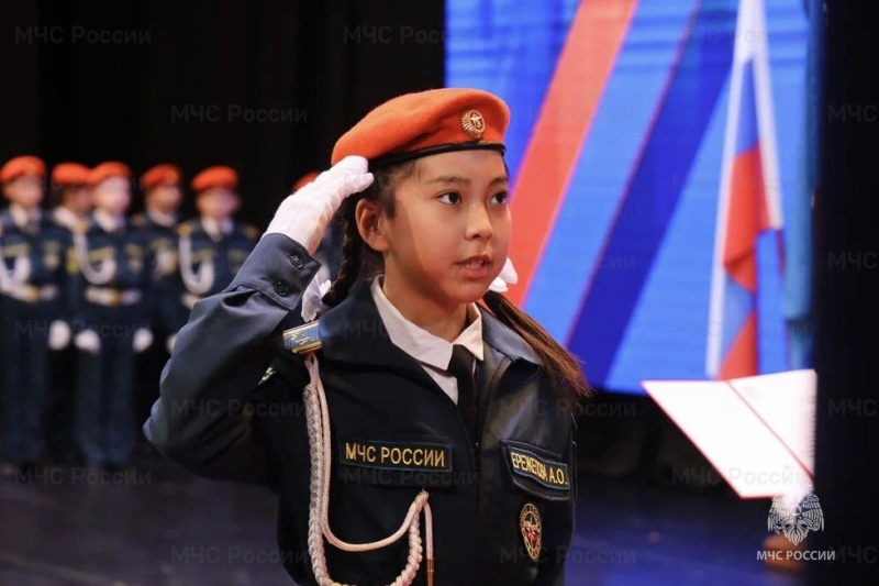 Торжественно клянусь - ишимские кадеты приняли присягу!