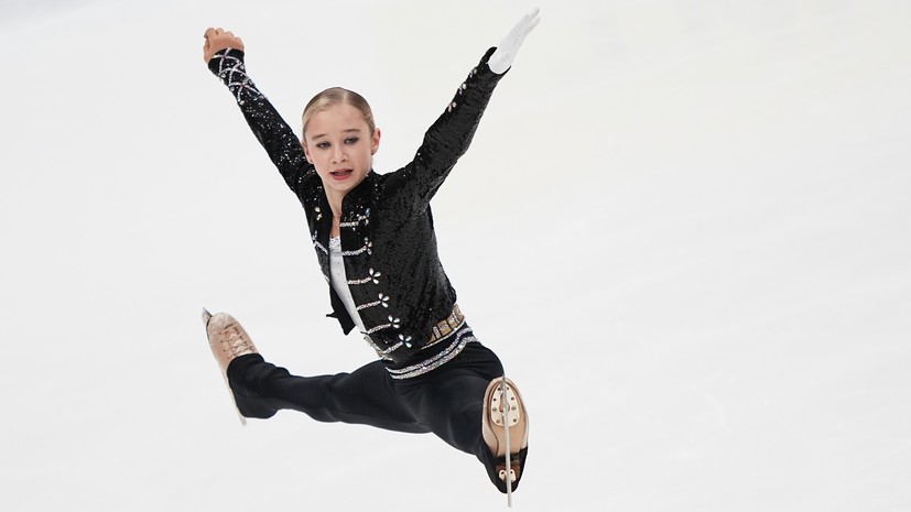 «Долго уговаривал сделать мне массаж»: фигуристка Жилина обвинила тренера Розанова в домогательствах