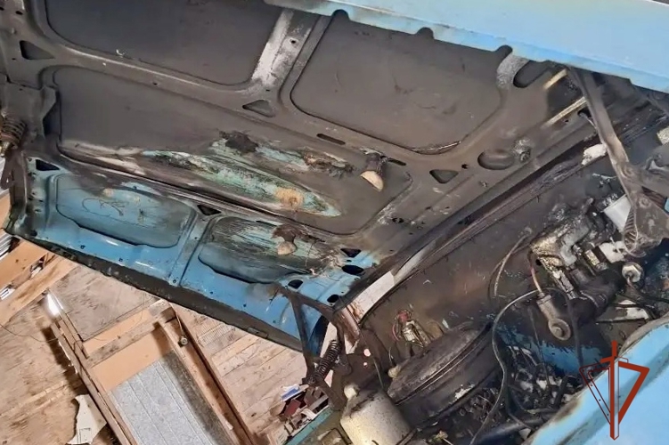 Росгвардейцы оказали помощь при тушении автомобиля в Омской области
