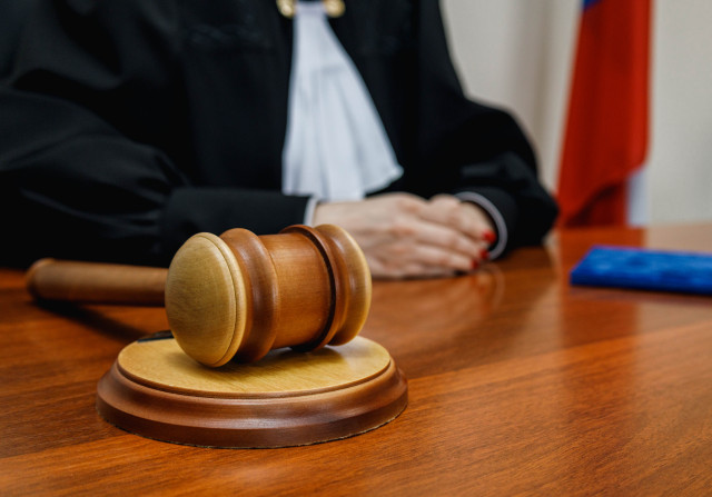 Экс-первый замгубернатора ХМАО проведет под домашним арестом еще два месяца