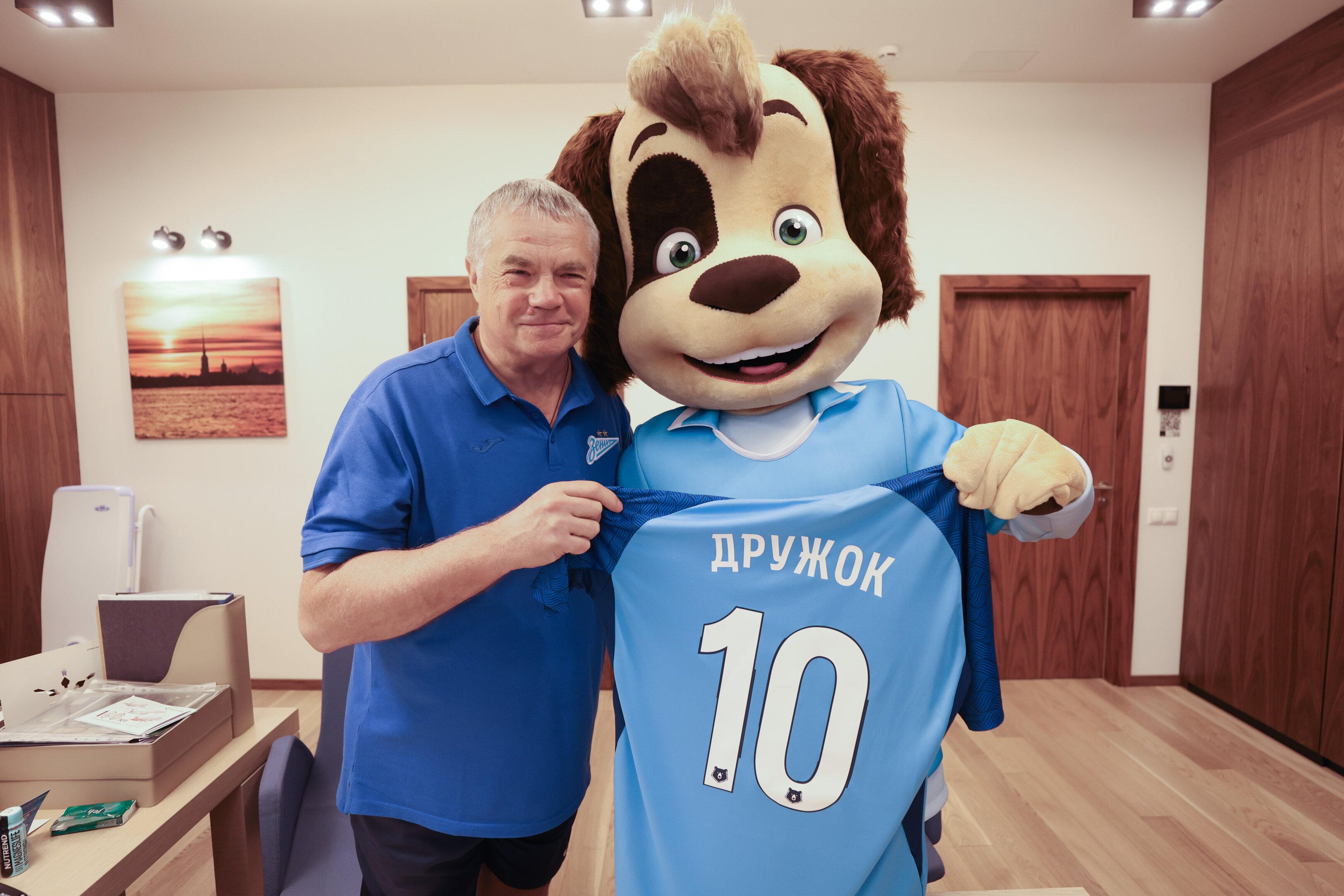 Зенит" объявил о трансфере Дружка Барбоскина: "Он будет защищать ...