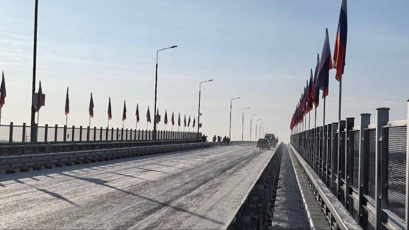 В Новобурейском запущено движение по путепроводу через Транссиб - gtrkamur.ru