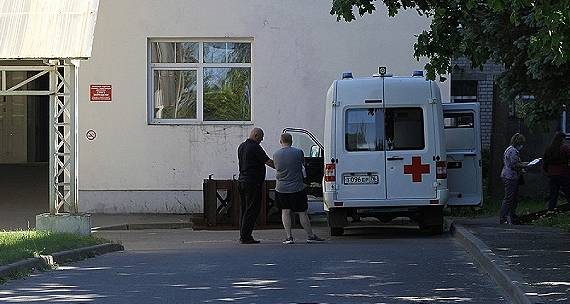 Пироговская поликлиника рыбинск. Больница Пирогова Рыбинск. Рыбинск больница Пирогова Князев. Персонал Пироговской больницы в Рыбинске. Приёмный покой Пироговской больницы Рыбинск.