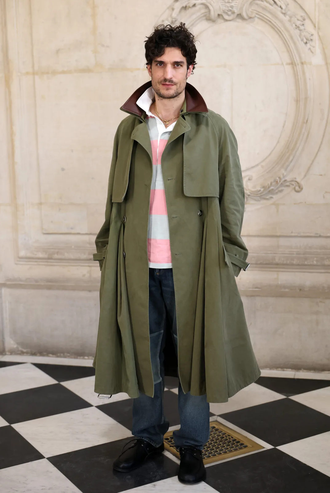 Неделя моды в Париже: Катрин Денёв, Роберт Паттинсон и Миа Гот