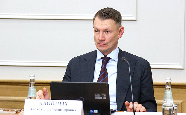 Александр Двойных