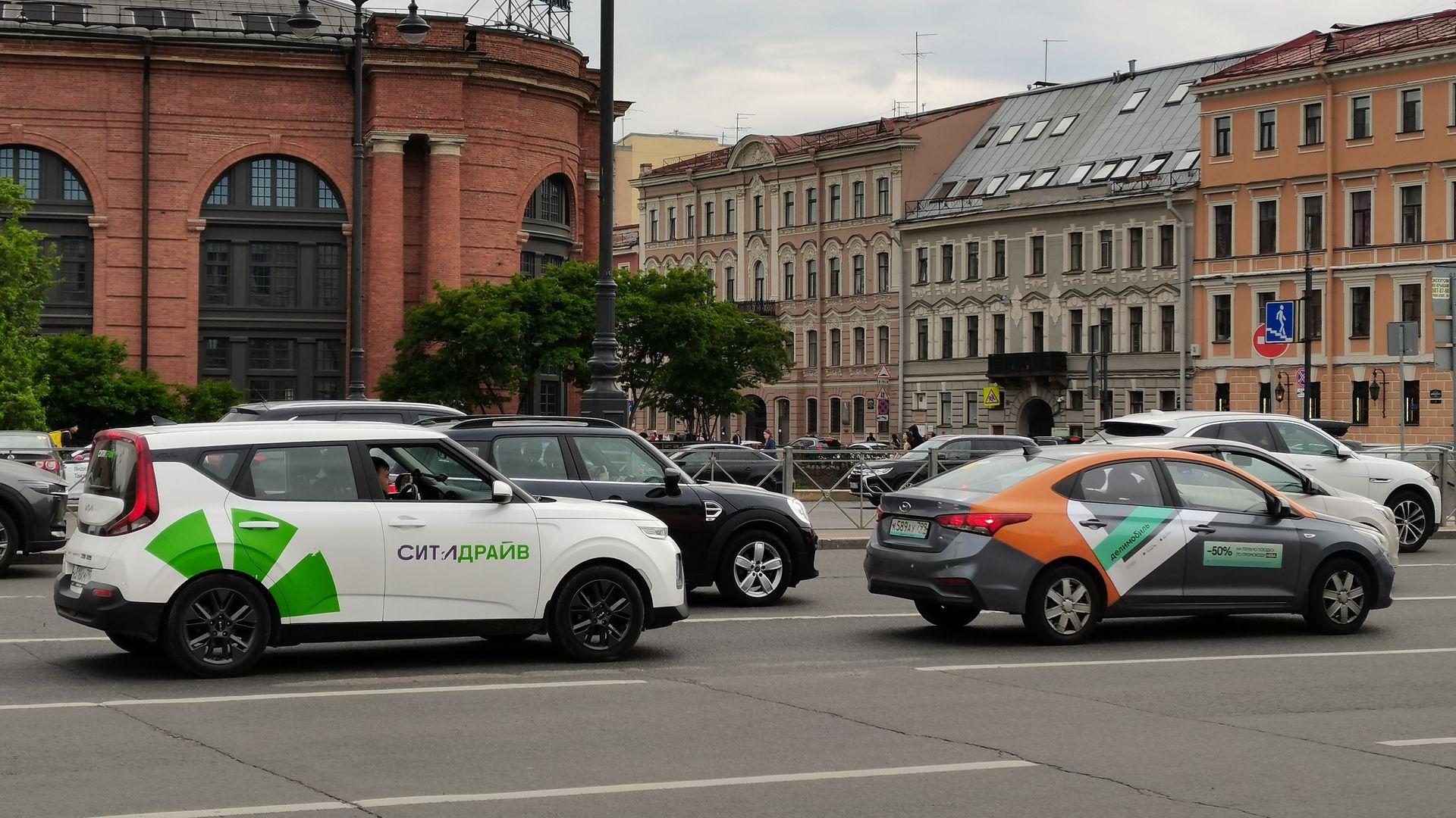 каршеринг в санкт петербурге