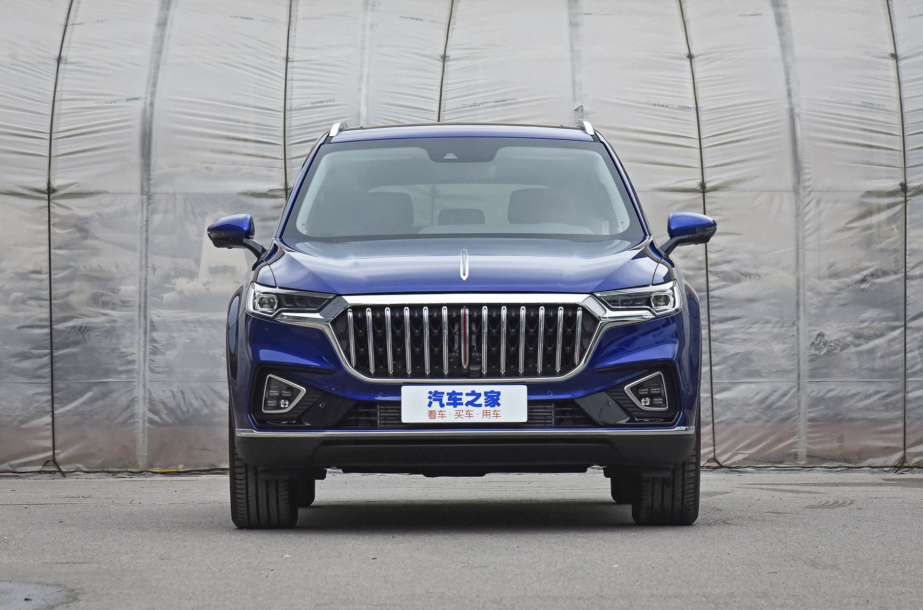 Hongqi hs5 фото. кроссовер hongqi hs5. Hongqi hs5. Faw hongqi crossover. Hongqi hs5 салон.