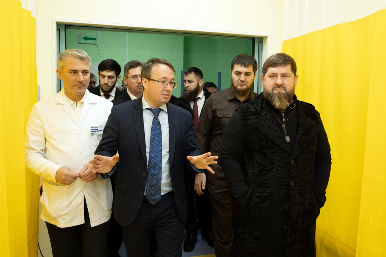 Ркб им. Республиканская клиническая больница имени ш. Ркб грозный. Клиническая больница 4 грозный. Республиканская больница грозный.