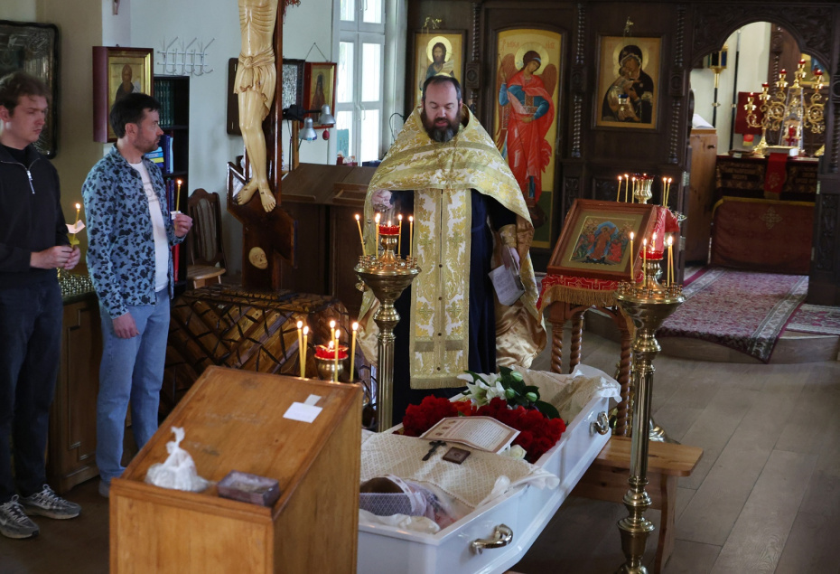 Церемония прощания с Еленой Ульяновой — правнучкой Владимира Ленина