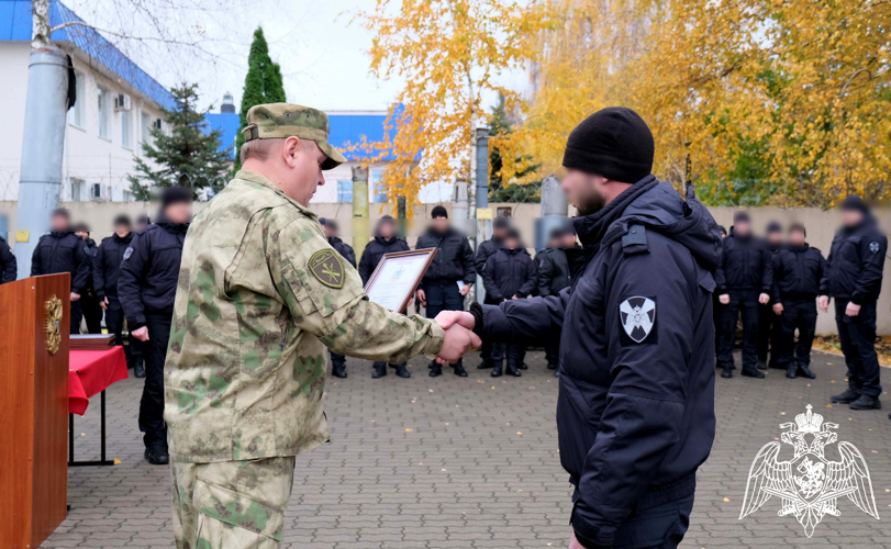 Начальник Управления Росгвардии по Белгородской области поздравил личный состав ОМОН «Острог» с годовщиной образования