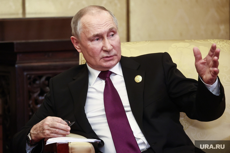 Президент России Владимир Путин на переговорах с лидерами зарубежных стран. Пекин, путин владимир, топ