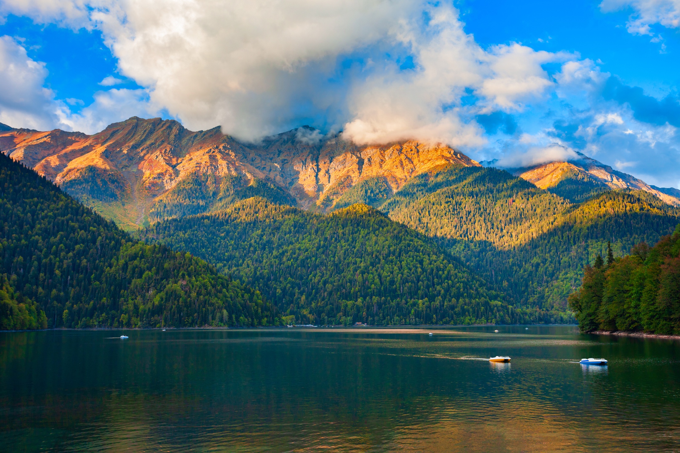 Абхазия отдых из нижнего новгорода. Озеро рица. Абхазия отдых из нижнего новгорода. Абхазия отдых из нижнего новгорода. Тур в абхазию 2024.