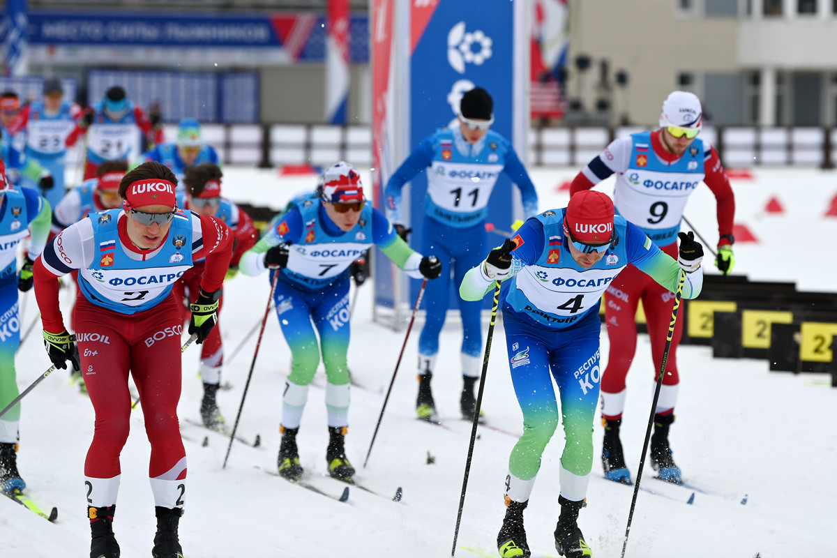 Изображение новости "Лыжник из Коми Илья Семиков завоевал бронзу Чемпионата России 2025 года"