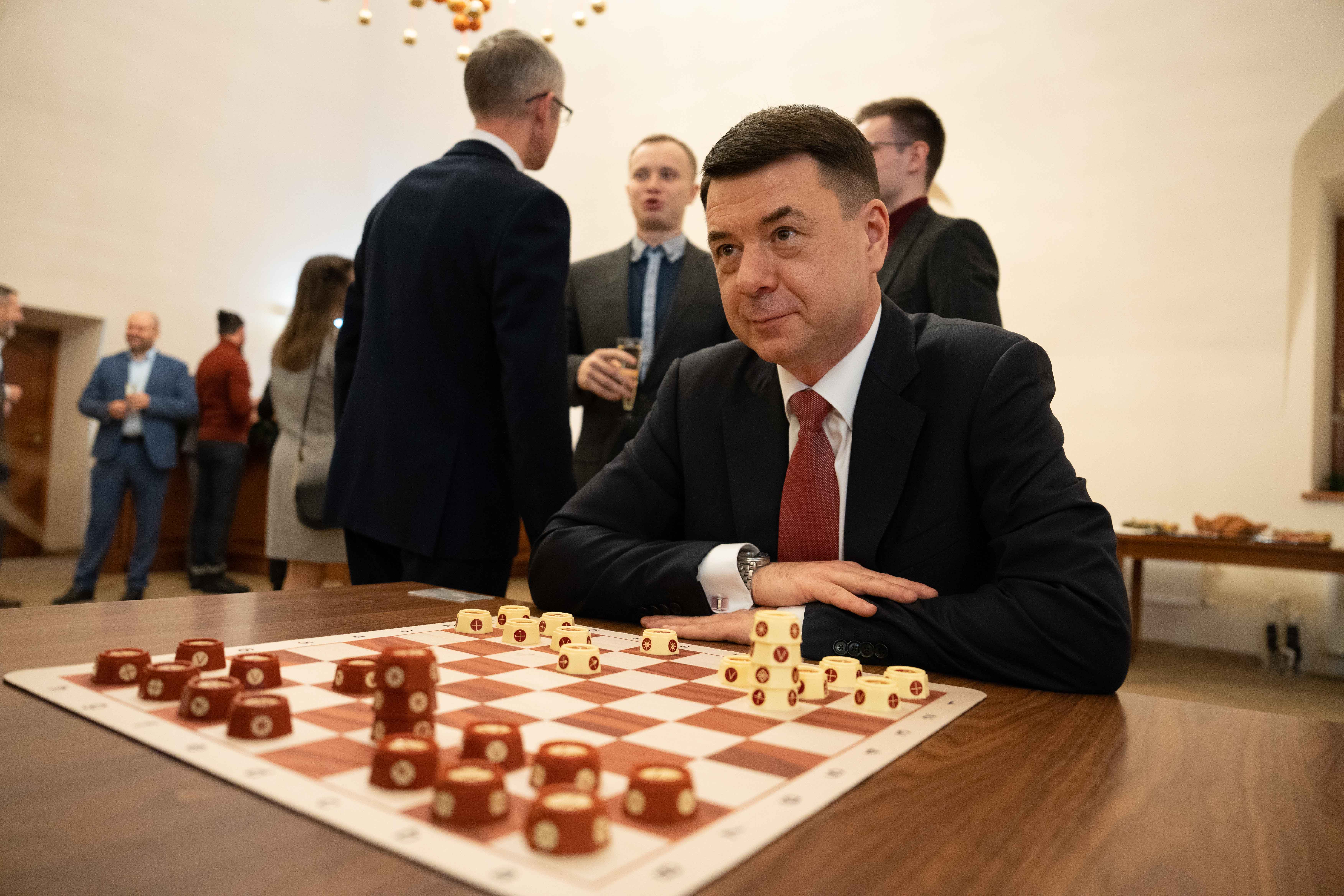 Таврели Анатолий Карпов