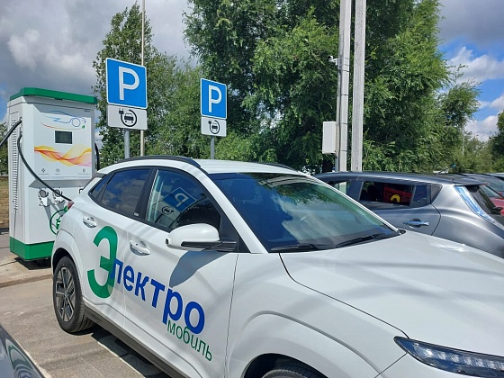 12 станций для зарядки электромобилей открыли в Волгоградской области