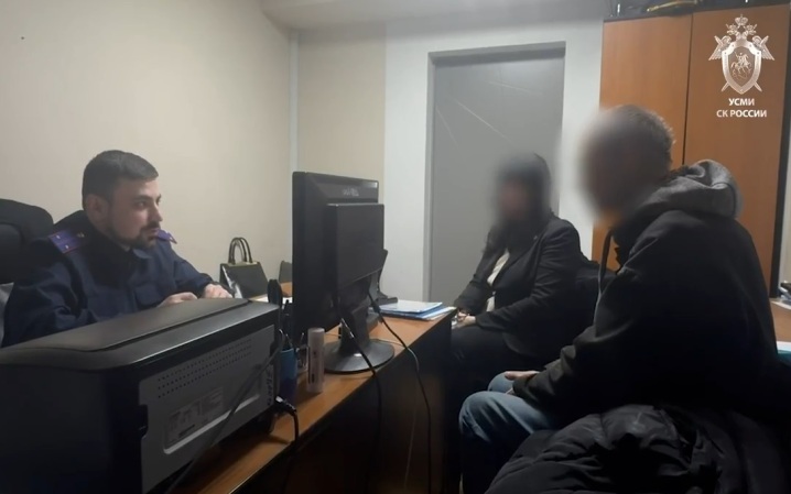 Возбуждено дело в отношении калининградца, прикурившего сигарету от Вечного огня