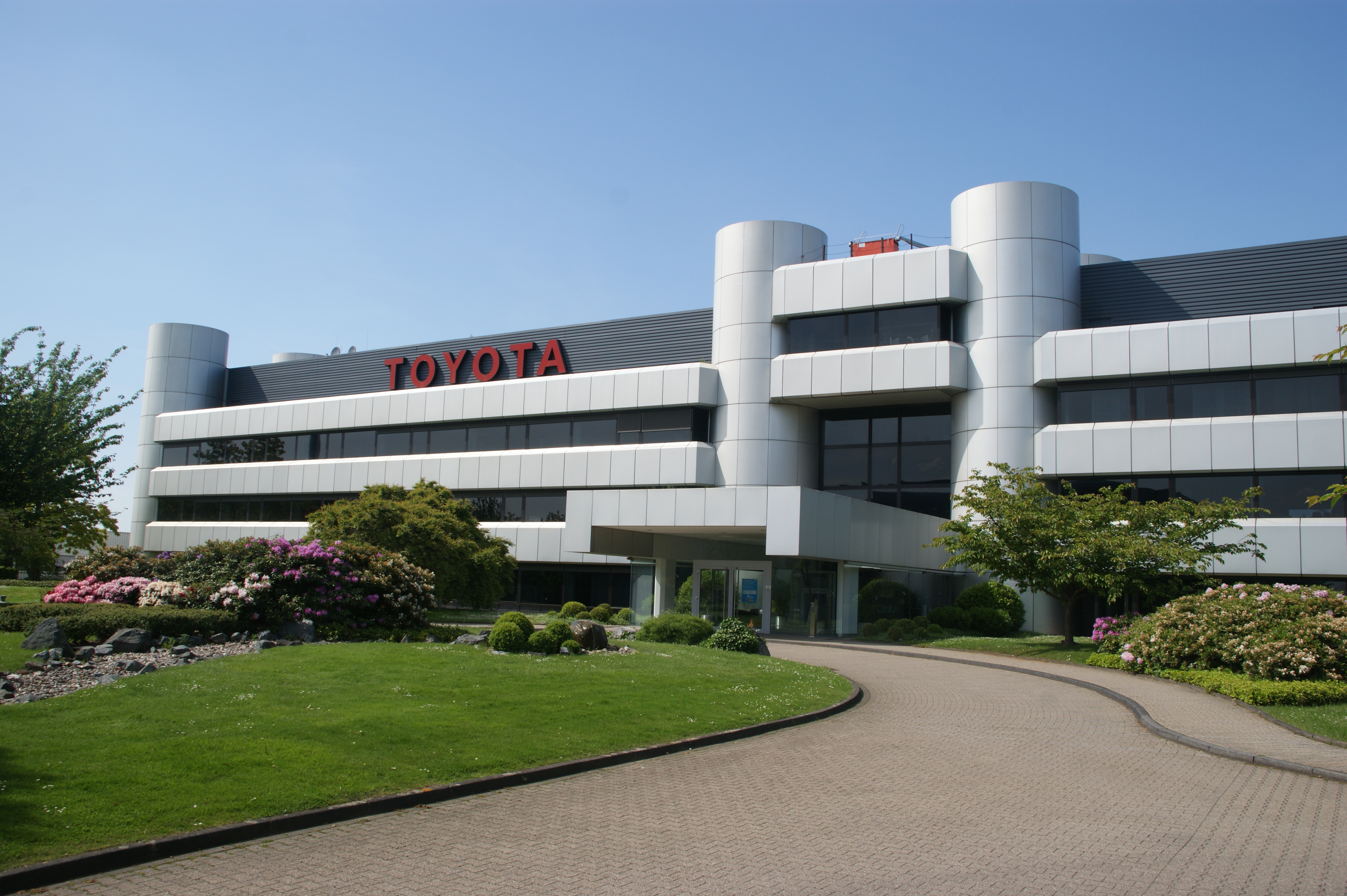 завод toyota в японии