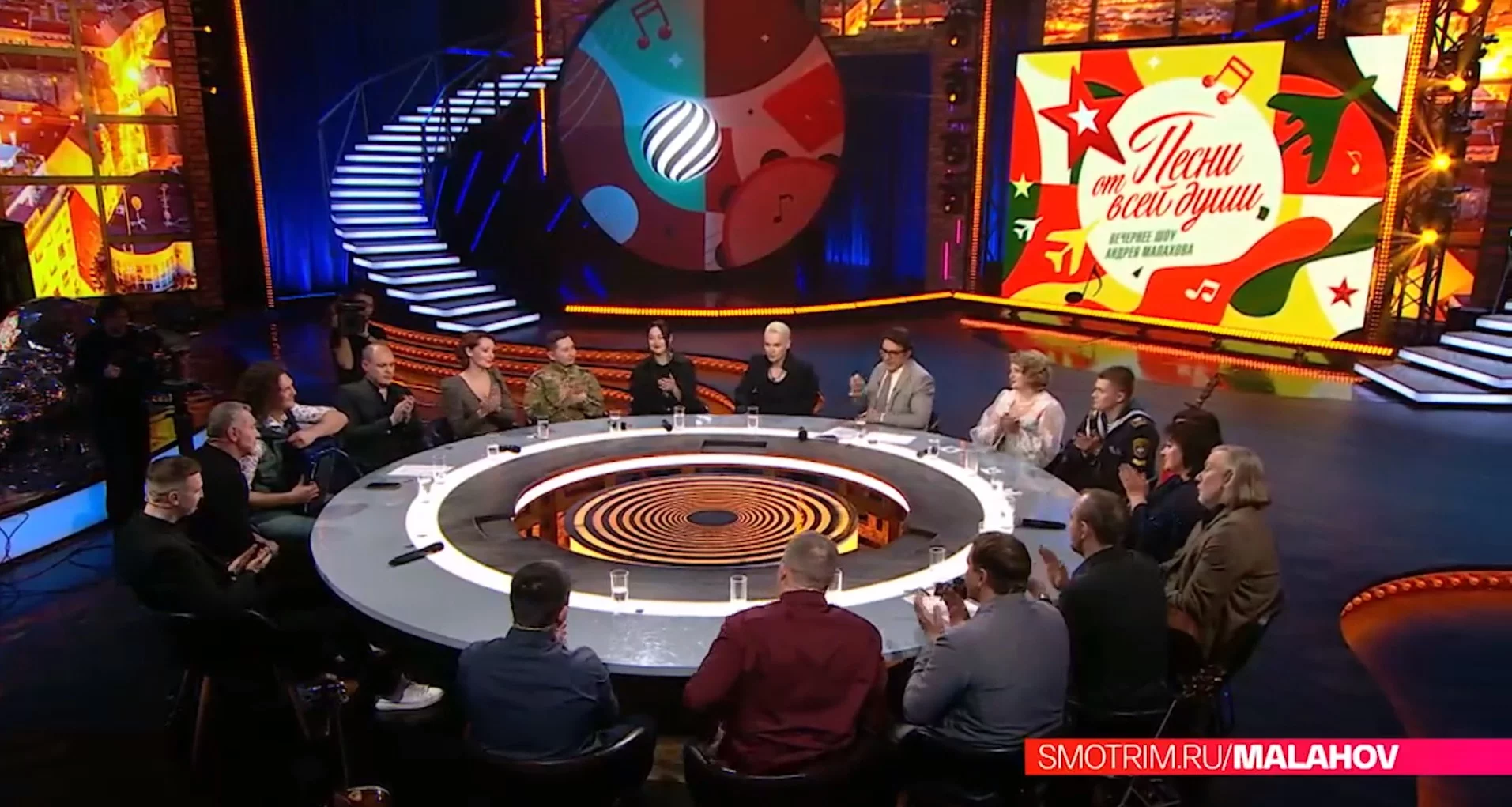 От всей души передача с малаховым последний выпуск. Участники передачи от всей души. Вчерашнюю передачу от всей души. Песни от всей души передача с малаховым. Вчерашняя передача полночь.