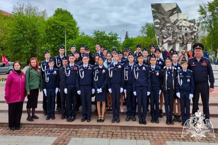 Росгвардейцы приняли участие в патриотической акции «Вахта памяти»