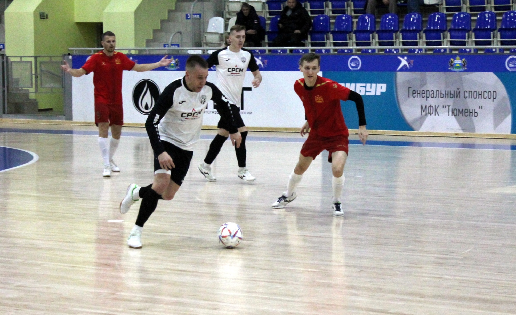 футзал зал. техникум юрьевец. мини футбол колледж. мини футбол в колледже. мини футбол колледж.