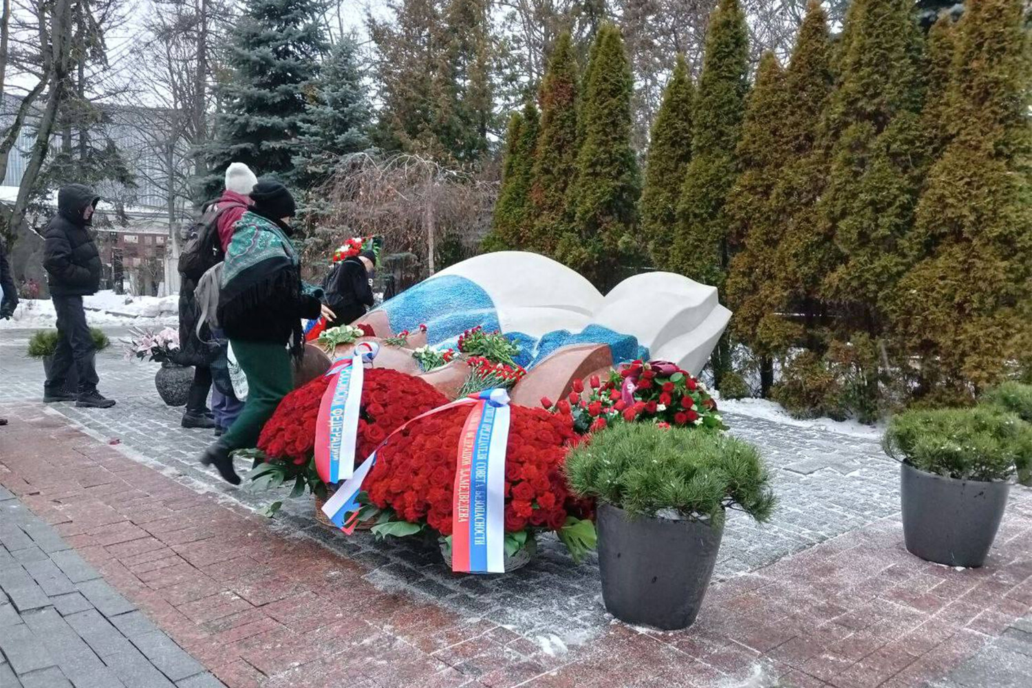 где похоронен ельцин борис николаевич фото