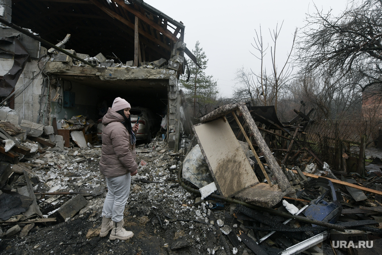 Последствия обстрела в Буденовском районе. Донецк