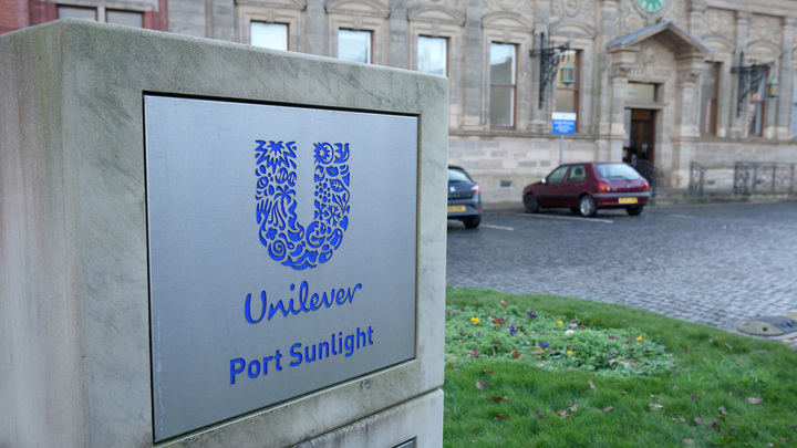 Unilever присоединилась к "бойкоту"