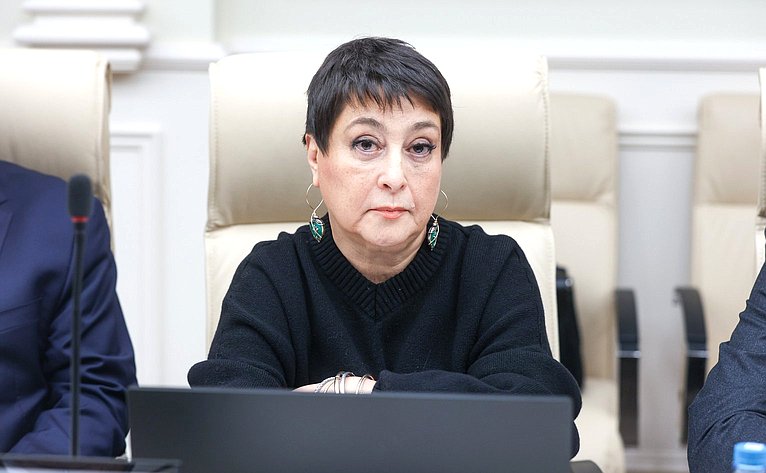 Заседание Комиссии СФ по мониторингу законодательства РФ в сфере государственного контроля (надзора) и муниципального контроля в Российской Федерации совместно с Комитетом СФ по Регламенту и организации парламентской деятельности