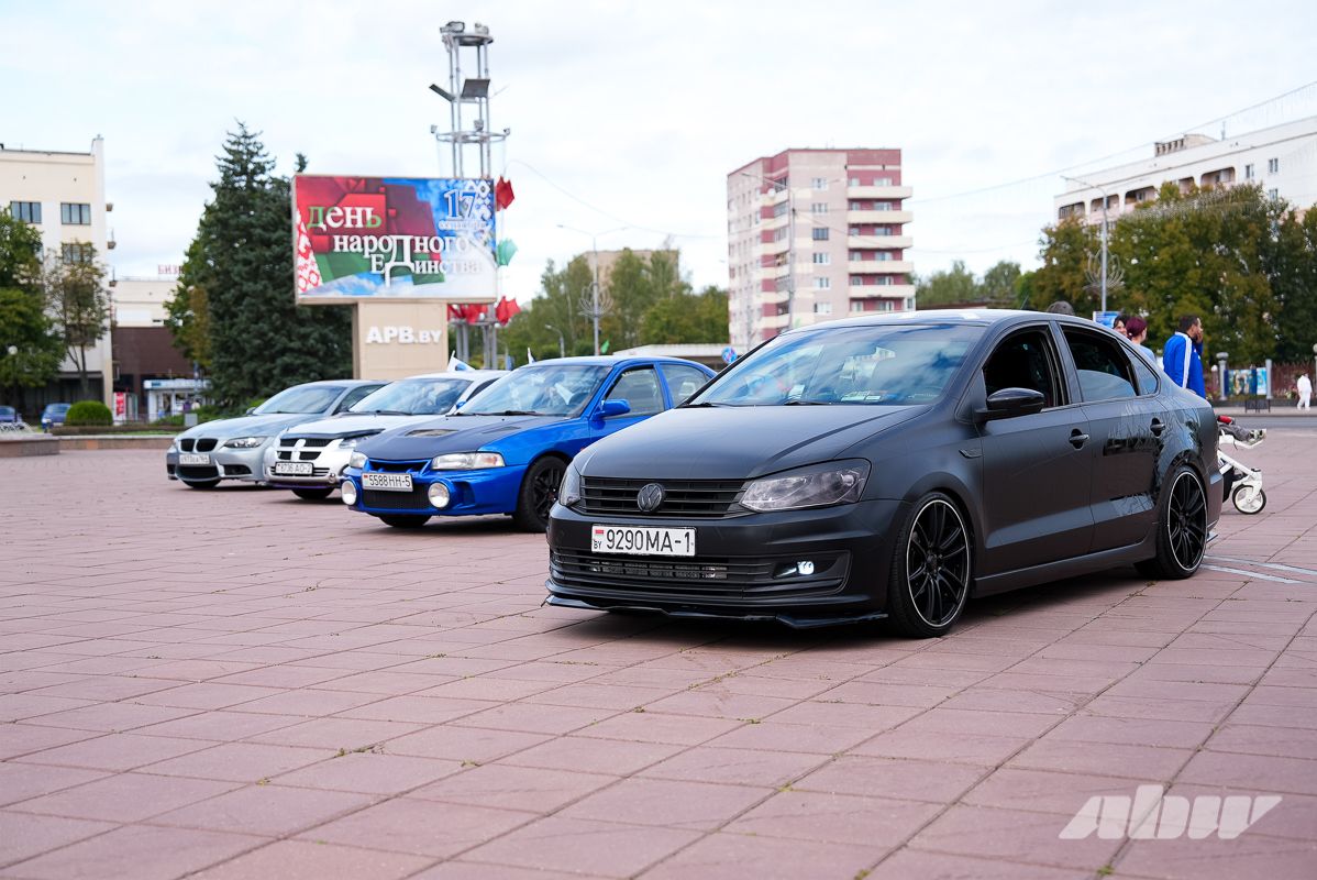 Монстр-трак Audi 100, Mosvagen и «Волга»-кабриолет: чем запомнился «Авто Тюнинг Батл» в Новополоцке