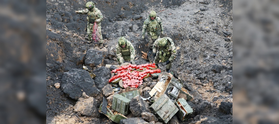 РОСГВАРДЕЙЦЫ УНИЧТОЖИЛИ БОЕПРИПАСЫ, ИЗЪЯТЫЕ ИЗ СХРОНОВ ВСУ
