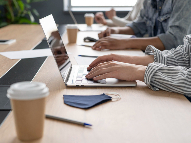 Компании из Екатеринбурга вошли в число лучших работодателей России