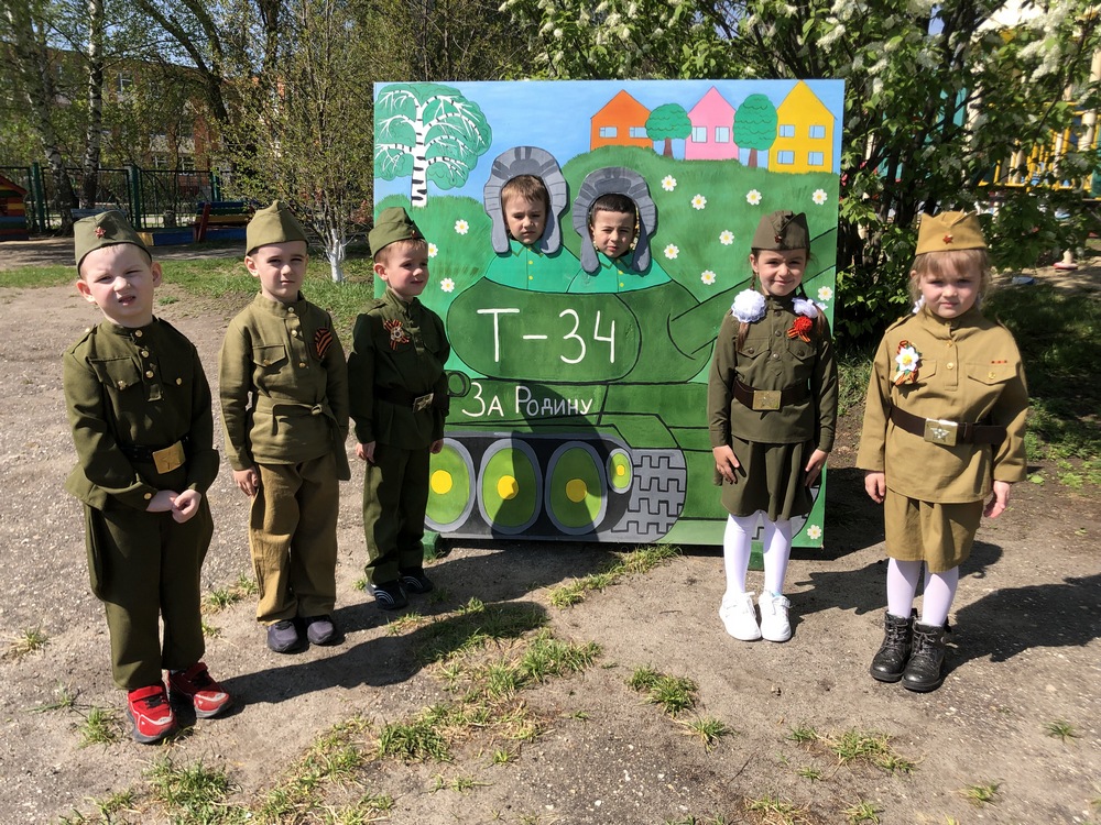 Украшение зала ко дню победы в школе. Военно патриотическая композиция. Патриотический конкурс для детей. Инсценировки на 23 февраля в школе. Патриотический конкурс для детей.