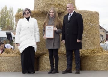 y2YwJDFuFl5zxHr8-Z8O9dGjlr6fd5_rz_54rNoyo7Rn_S3TaqN0SdUbTNFuPFcfDfHfG1bTky72YfCndScs2VAU (1).jpg