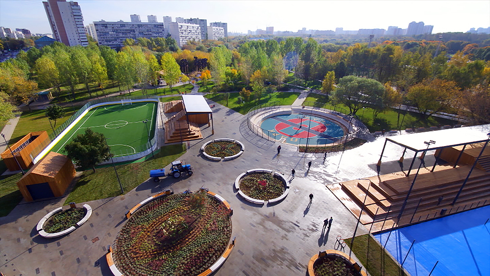 Парк яуза отрадное. Парк яуза свиблово. Парк яуза в москве. Территория благоустроенного парка яуза. Парк яуза отрадное.