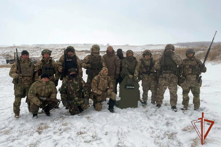 В Барнауле состоялся первый выпуск слушателей программы антидроновой подготовки