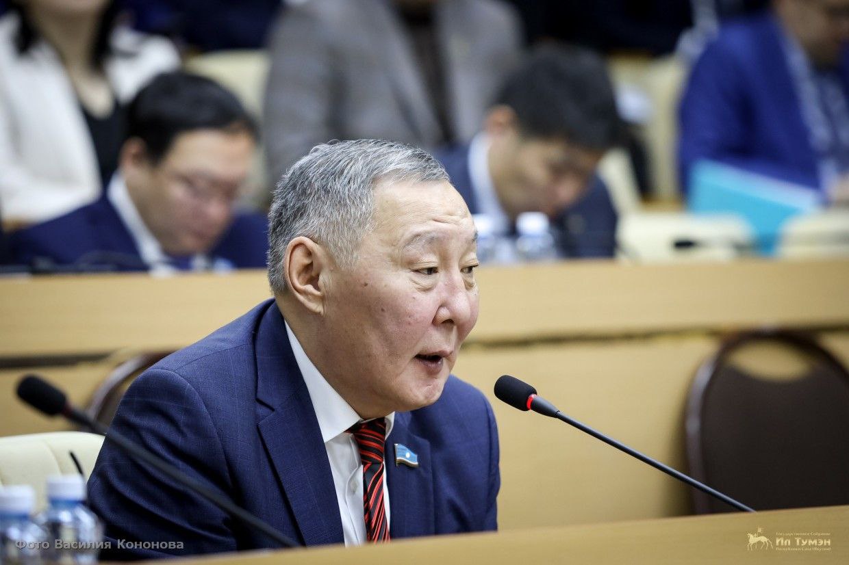 Депутата Ил Тумэна Владимира Поскачина приговорили к полутора годам ограничения свободы