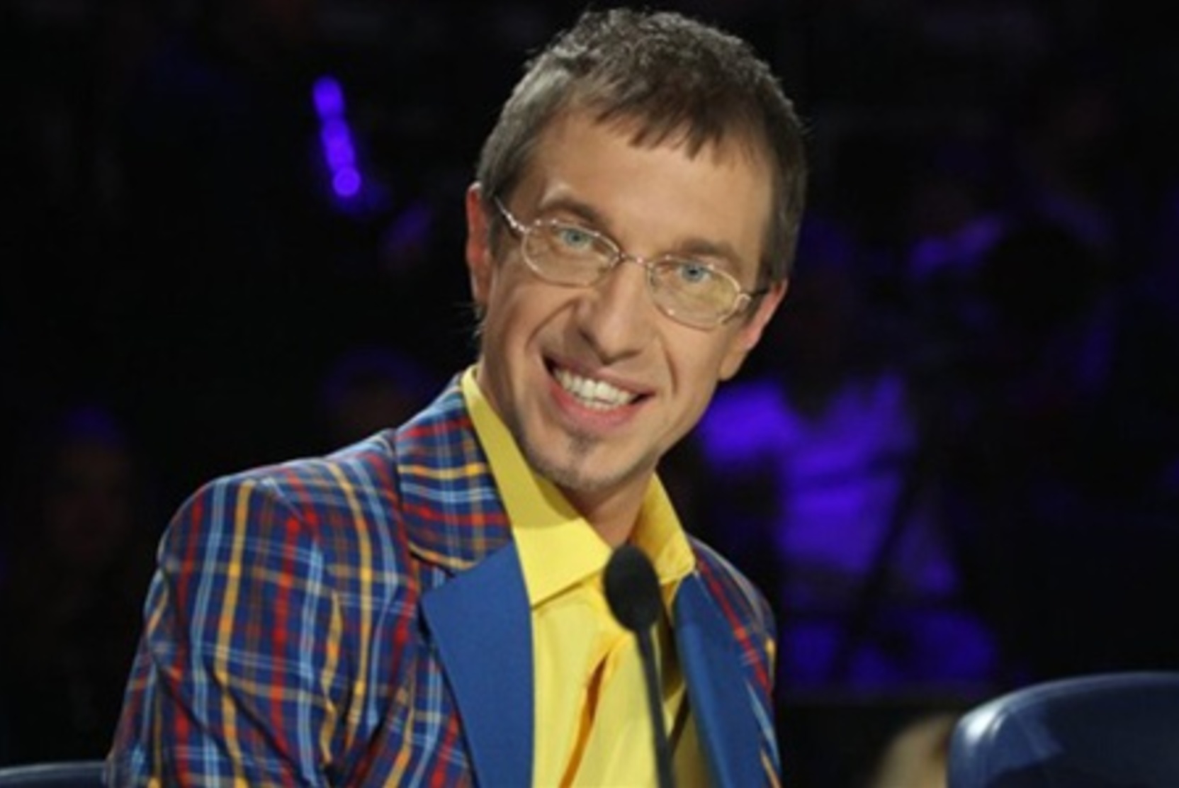 За гранью передача ведет соседов. Соседов передача. За гранью передача ведет соседов. Соседов передача за гранью. За гранью передача ведет соседов.