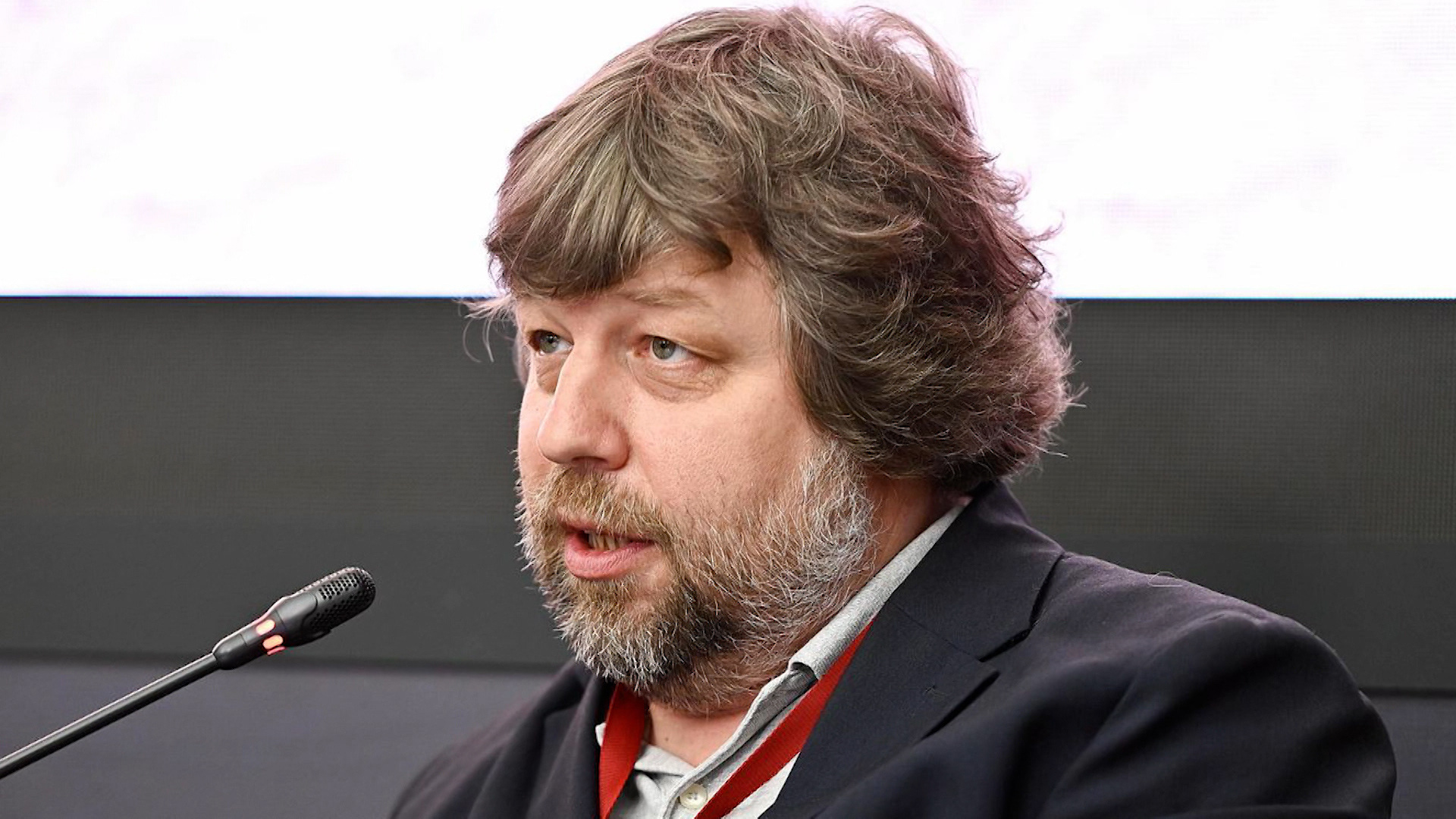 Отец ученого Бутягина: Эрмитаж выслал посольству документы для защиты археолога