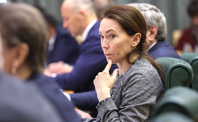 Заседание Совета по вопросам развития Сибири при Председателе Совета Федерации ФС РФ «Человеческий капитал Сибири: проблемы и перспективы развития»