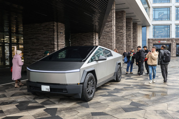 Продажи Cybertruck оказались значительно ниже прогнозированных 250 тыс. в год, достигнув лишь около 63 тыс. единиц с момента старта