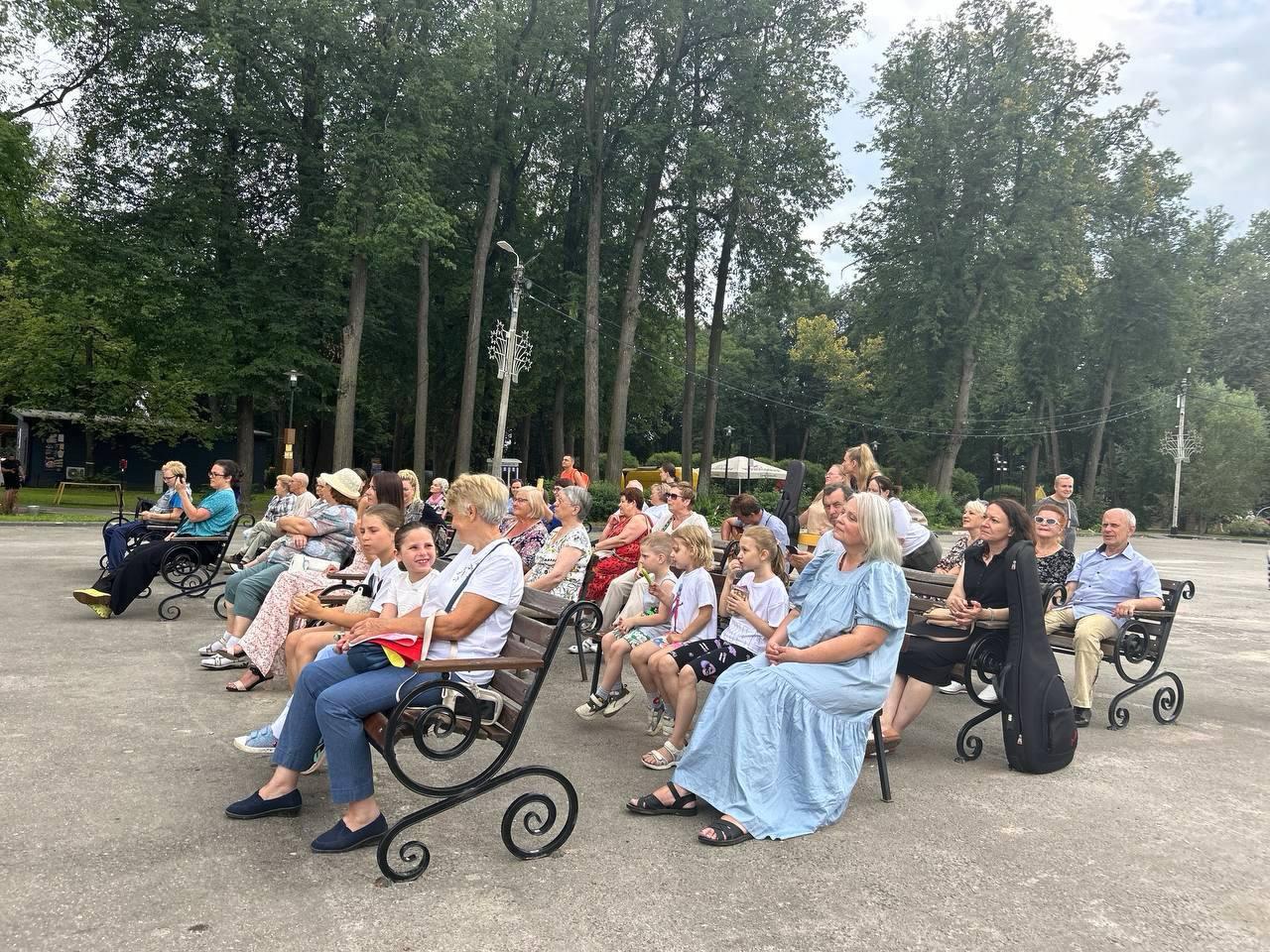 Скитские пруды московская область сергиев посад парк скитские пруды фото