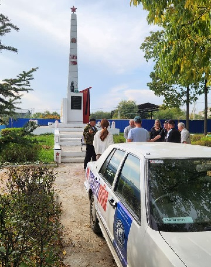 Сбор участников старта у Памятника шахтёрам шахты 3-ц погибшим в Великую Отечественную войну